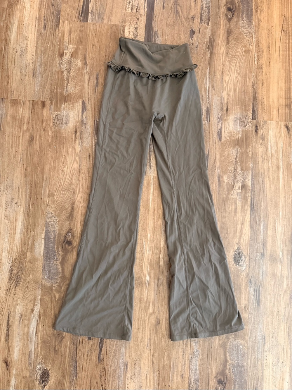 Brown Flared Yoga Pants with Ruffle Waist